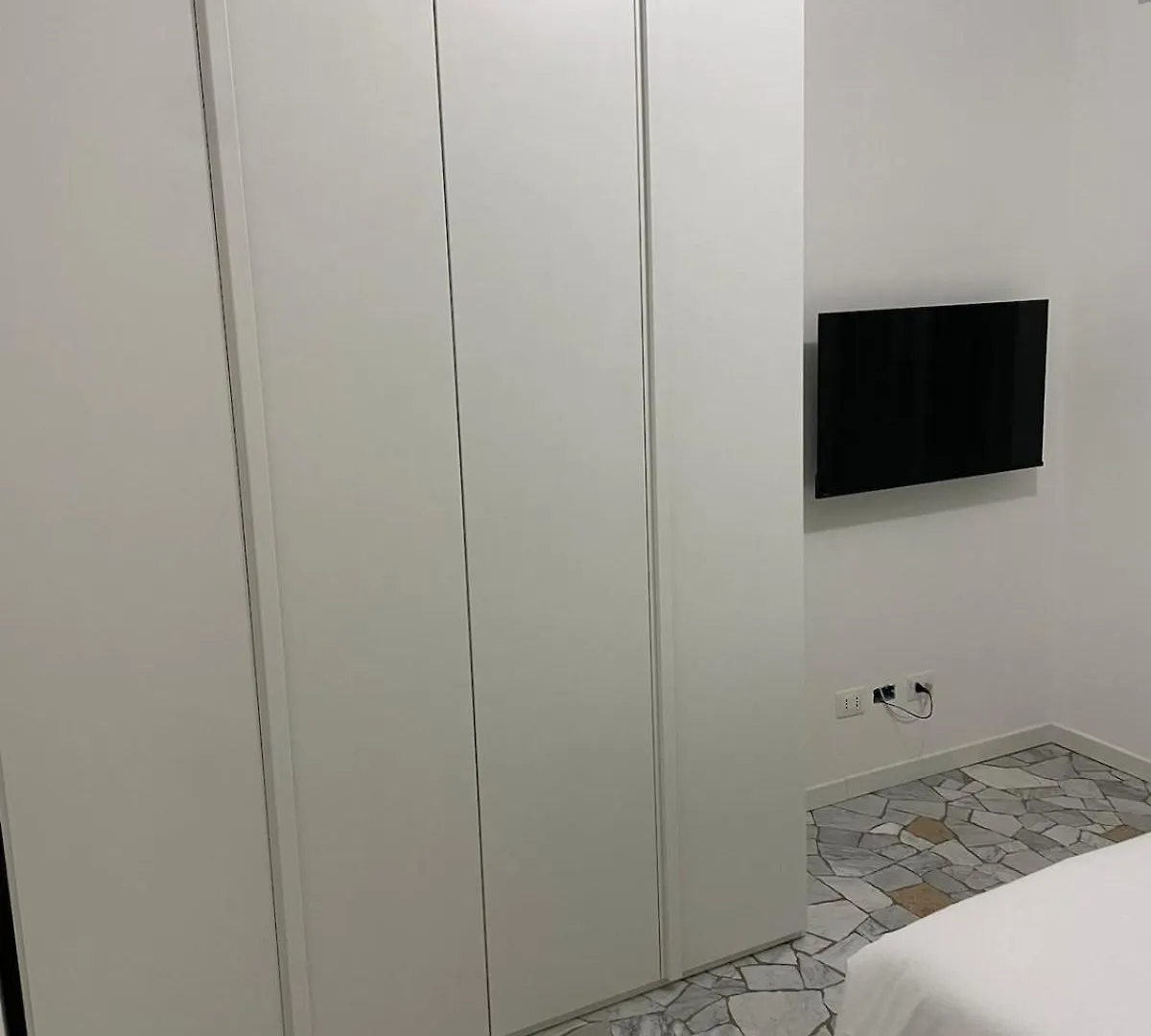 Apartment M4 Tolstoj - Duomo Tortona Navigli Area Milan